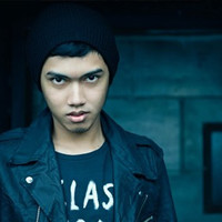 Image of Angger Dimas linking to their artist page due to link from them being at the top of the main table on this page