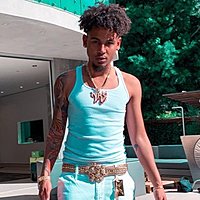 Image of Joey Trap linking to their artist page due to link from them being at the top of the main table on this page