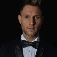 Avatar for the related artist Jonathan Mendelsohn
