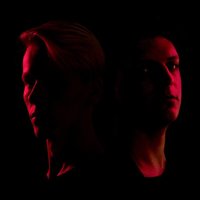 Image of Kuuro linking to their artist page due to link from them being at the top of the main table on this page