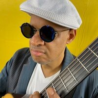 Avatar for the similar event headlining artist Raul Midon