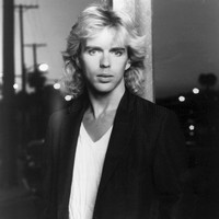 Image of Tommy Shaw linking to their artist page due to link from them being at the top of the main table on this page