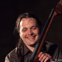 Avatar for the artist Trevor Dunn