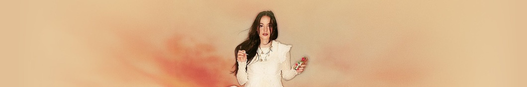 Large banner image of Bea and her Business headlining the page