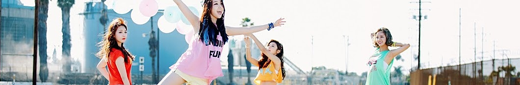Large banner image of Girl's Day headlining the page