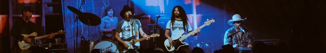 Large banner image of Mike and the Moonpies headlining the page