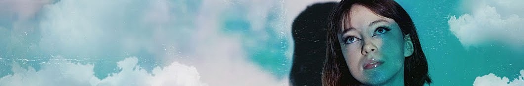 Large banner image of Patricia Lalor linking to their artist page due to them being the most commonly displayed artist on this title page
