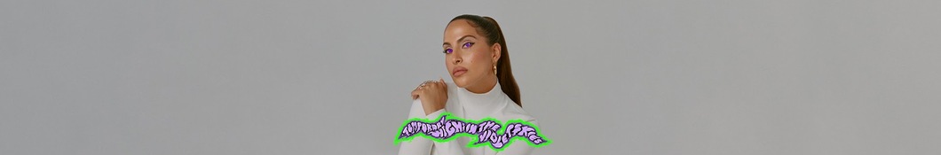 Large banner image of Snoh Aalegra linking to their artist page due to link from them being at the top of the main table on this page