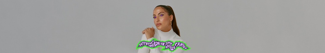 Large banner image of Snoh Aalegra headlining the page as they are the first listed artist for the Dance Pop genre