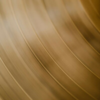 Image of Meex linking to their artist page due to link from them being at the top of the main table on this page