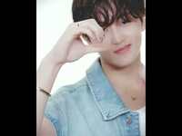 Thumbnail for the NCT - 마크와 부쉐론의 코스모폴리탄 2024 6월호 무빙 커버 link, provided by host site