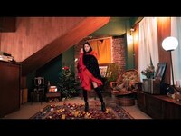 Thumbnail for the KIMDOAH - (김도아) - [4K] 'MY KIND OF PRESENT' Cover link, provided by host site