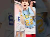 Thumbnail for the 8TURN - 보고 가세요 link, provided by host site