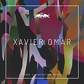 Image of Xavier Omär linking to their artist page due to link from them being at the top of the main table on this page