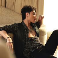 Thumbnail for the Sơn Tùng M-TP - Âm Thầm Bên Em link, provided by host site