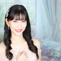 Thumbnail for the Reina - Amazing Grace link, provided by host site