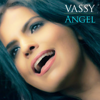 Image of Vassy linking to their artist page due to link from them being at the top of the main table on this page