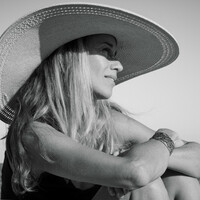 Thumbnail for the Heather Nova - Aquamarine (Chris Coco's Balearica Mix) link, provided by host site