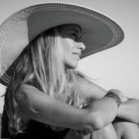 Thumbnail for the Heather Nova - Aquamarine (Chris Coco's Balearica Mix) link, provided by host site