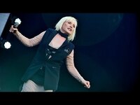 Thumbnail for the Blondie - Atomic at Radio 2 Live in Hyde Park 2014 link, provided by host site