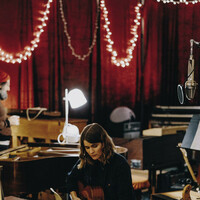 Thumbnail for the Jenny Owen Youngs - Avalanche link, provided by host site