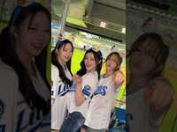 Thumbnail for the FIFTY FIFTY - Baby oooooh~ 💋 #FIFTYFIFTY #피프티피프티 #CHANELLEMOON #문샤넬 #HANA #하나 #ATHENA #아테나 link, provided by host site