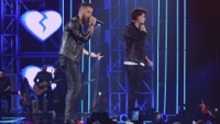 Thumbnail for the Zé Neto & Cristiano - Barzinho Aleatório (Ao Vivo) link, provided by host site