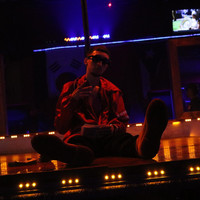 Image of Doc Holiday linking to their artist page due to link from them being at the top of the main table on this page