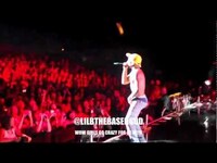 Thumbnail for the Lil B - BOW WOW BRINGS OUT "LIL B" AND GIRLS GO INSANE! OVER 20 THOUSAND PEOPLE!! WOW link, provided by host site