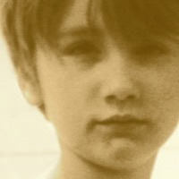 Image of John Murphy linking to their artist page due to link from them being at the top of the main table on this page