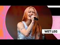 Thumbnail for the Wet Leg - Catch these fists (Radio 1's Big Weekend 2025)@wetlegband link, provided by host site