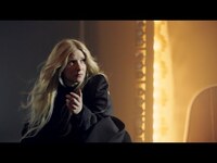 Thumbnail for the iamamiwhoami - changes - Be Here Soon e05/10 link, provided by host site