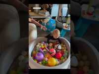 Thumbnail for the Jeremy Renner - Chasing after his niece to tickle her is cuteness overload | GMA link, provided by host site