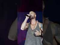 Thumbnail for the Papa Roach - Chris Daughtry sang SCARS with link, provided by host site