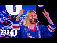 Thumbnail for the Sam Ryder - Christmas Medley in the Live Lounge link, provided by host site