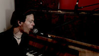 Thumbnail for the [dunkelbunt] - Cinnamon Girl (Live at Mr. Dunkelbunt's Living Room) link, provided by host site