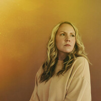 Thumbnail for the Mary Bragg - Colorblind link, provided by host site