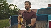 Thumbnail for the Josh Turner - Country State Of Mind (Acoustic Performance) link, provided by host site