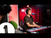 Thumbnail for the Charlie Puth - Covers The 1975's Somebody Else in the Live Lounge link, provided by host site