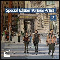 Image of Roger Dee linking to their artist page due to link from them being at the top of the main table on this page