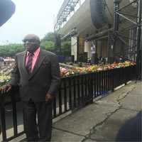 Thumbnail for the Clarence Carter - Dance to the Blues link, provided by host site