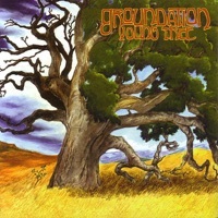 Image of Groundation linking to their artist page due to link from them being at the top of the main table on this page