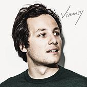 Image of Vianney linking to their artist page due to link from them being at the top of the main table on this page