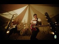 Thumbnail for the blink-182 - EDGING link, provided by host site