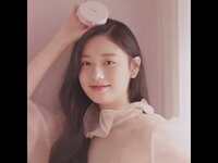Thumbnail for the KIMDOAH - 김도아 - ETUDE 더블래스팅 쿠션 link, provided by host site