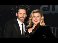 Thumbnail for the Kelly Clarkson - Ex Brandon Blackstock Secretly Battled Cancer for 3 Years link, provided by host site