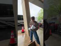 Thumbnail for the Forrest Frank - Fans waiting in rain outside my show 🤯 link, provided by host site