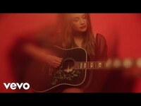 Thumbnail for the Carly Pearce - Fault line (through the lens) link, provided by host site