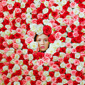 Thumbnail for the Iyla - Flowers link, provided by host site