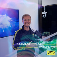 Image of Gareth Emery linking to their artist page due to link from them being at the top of the main table on this page